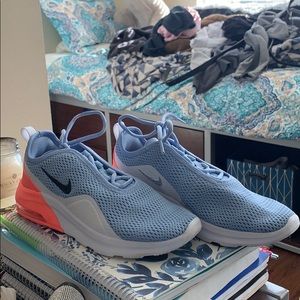 Mike Air Max Motion 2